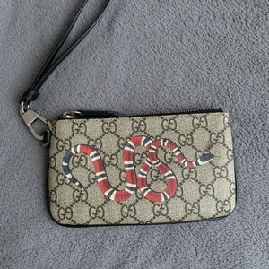 Gucci Kingsnake Print Supreme Pouch